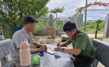 63 trường hợp bị mời làm việc vì tương tác, phát tán thông tin xấu độc từ kênh của Lê Trung Khoa