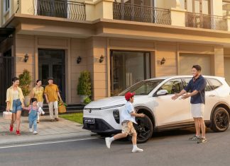 Chủ xe nói gì về VinFast VF MPV 7: Chở 7 người vẫn leo đèo vô tư, đi gần 7.000 km chưa tốn tiền sạc